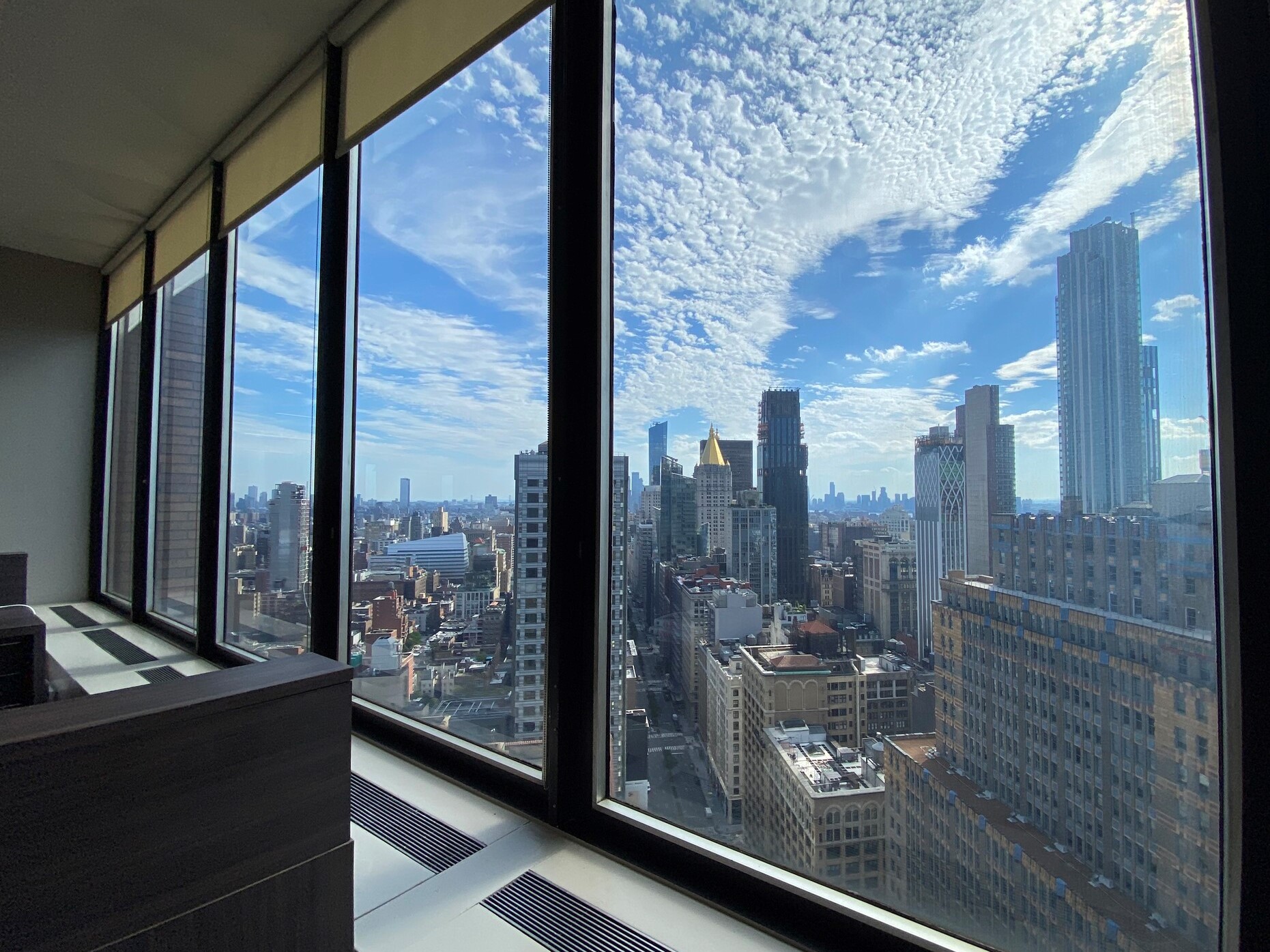 Коммерческая недвижимость на продажу в Нью-Йорке