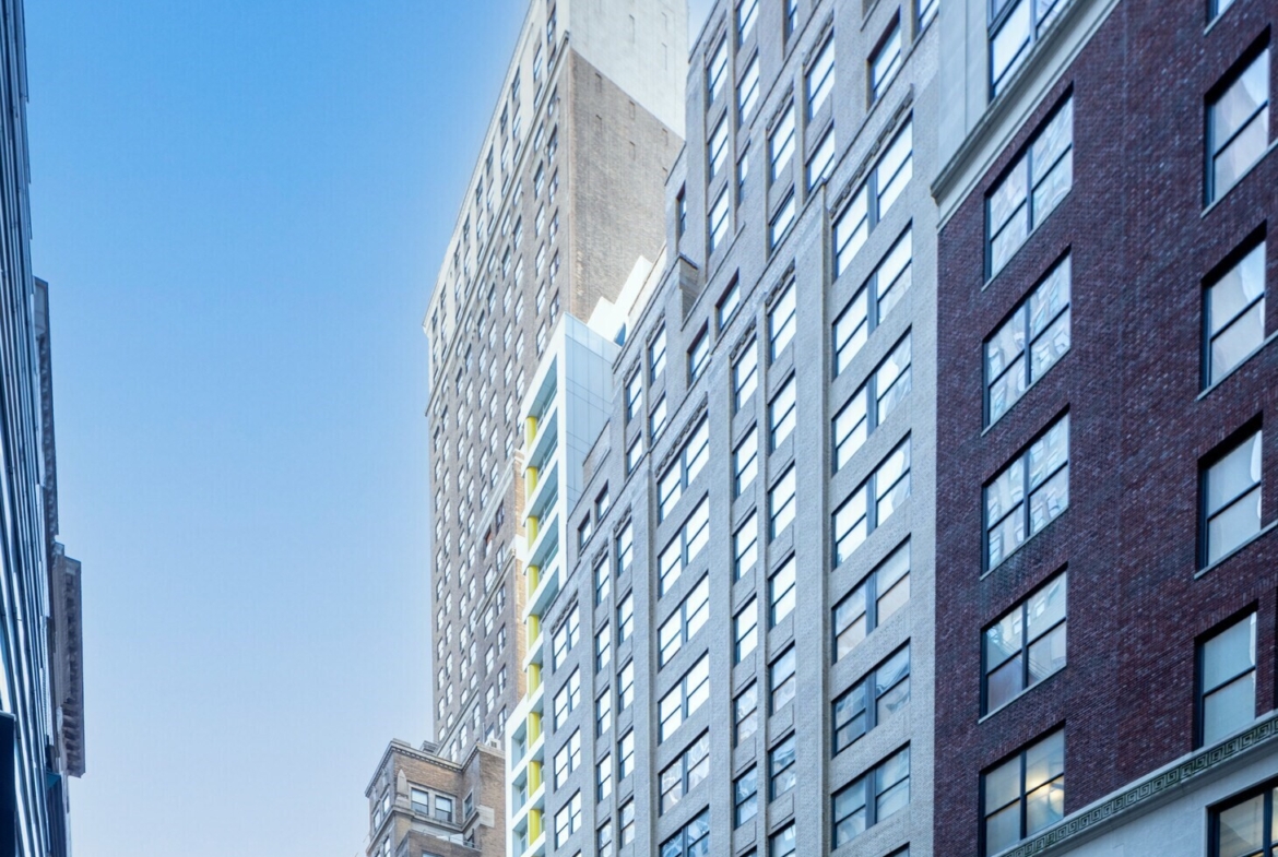 E 44th.1.