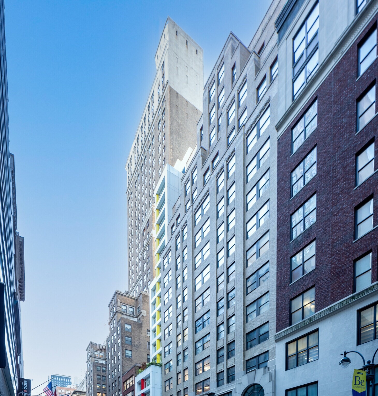 E 44th.1.