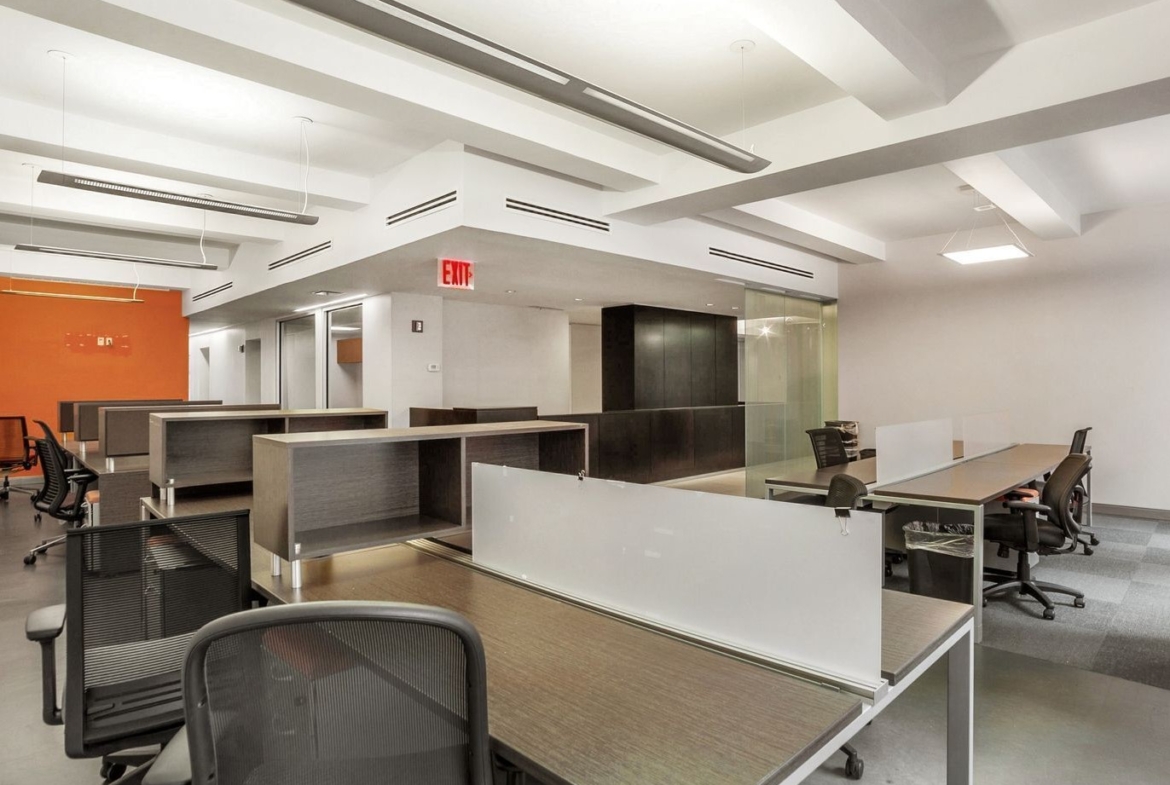 E 44th St, Grand Central, Office Space For Rent 1,450 - 5,800 SF