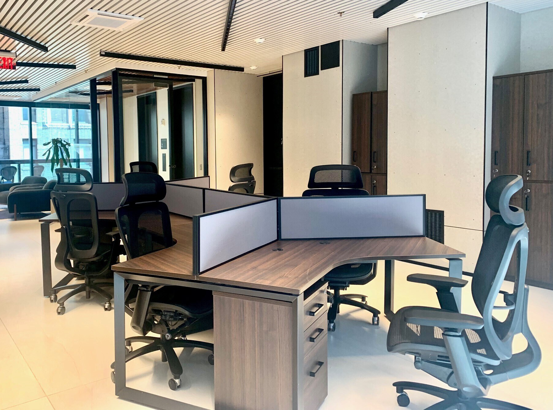 W 37th St, Garment District, Class B, Furnished Office Space For Rent 2900 - 4,300 SF