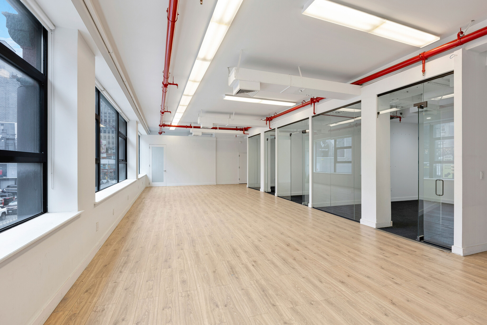 Centre St, Soho, Showroom or Fitness Space For Rent 3,550 - 10,100 SF