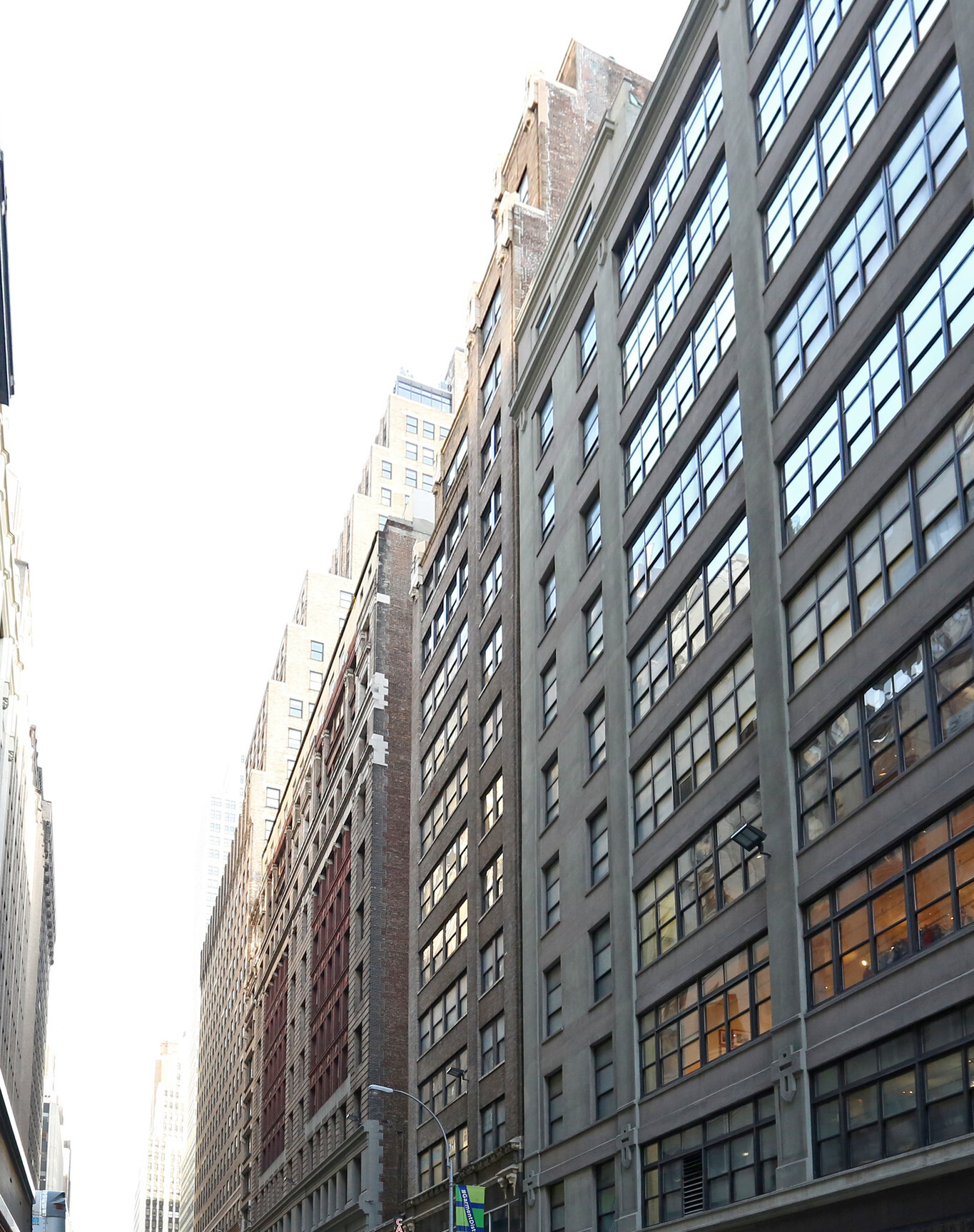 W 39th St, Times Square, Gym Fitness Space For Lease 5,550 SF