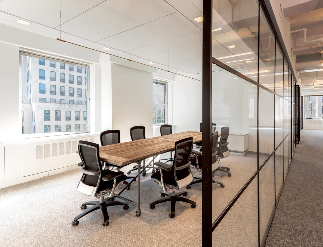 Fifth Ave, Bryant Park, Fully Built Office Space For Sublease 10,100 SF