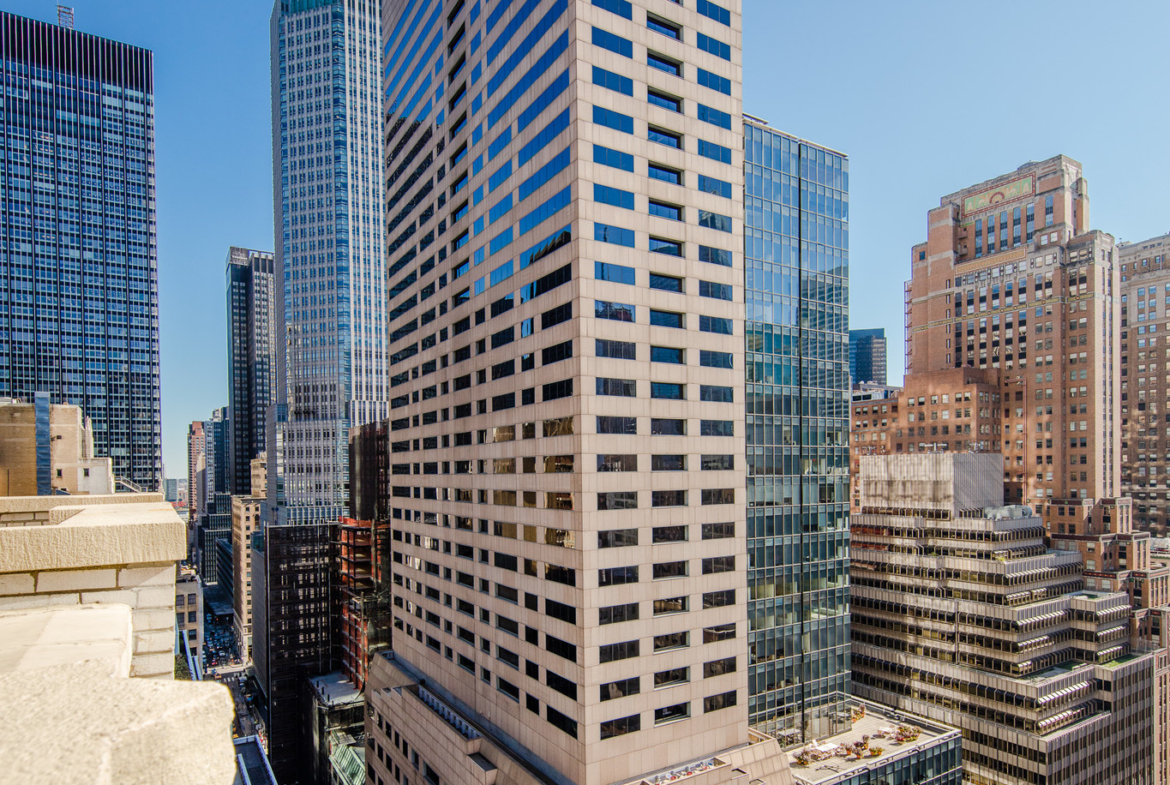 Plaza District, Fifth Ave, SPA or Fitness Space For Rent 5,100 SF
