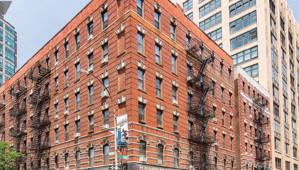 SoHo, Grand St, NYC Gym Fitness Space For Lease 1,100 SF