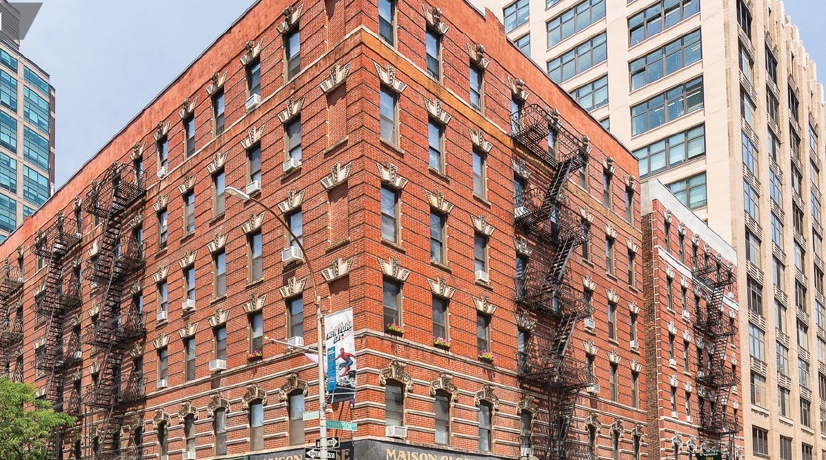 SoHo, Grand St, NYC Gym Fitness Space For Lease 1,100 SF