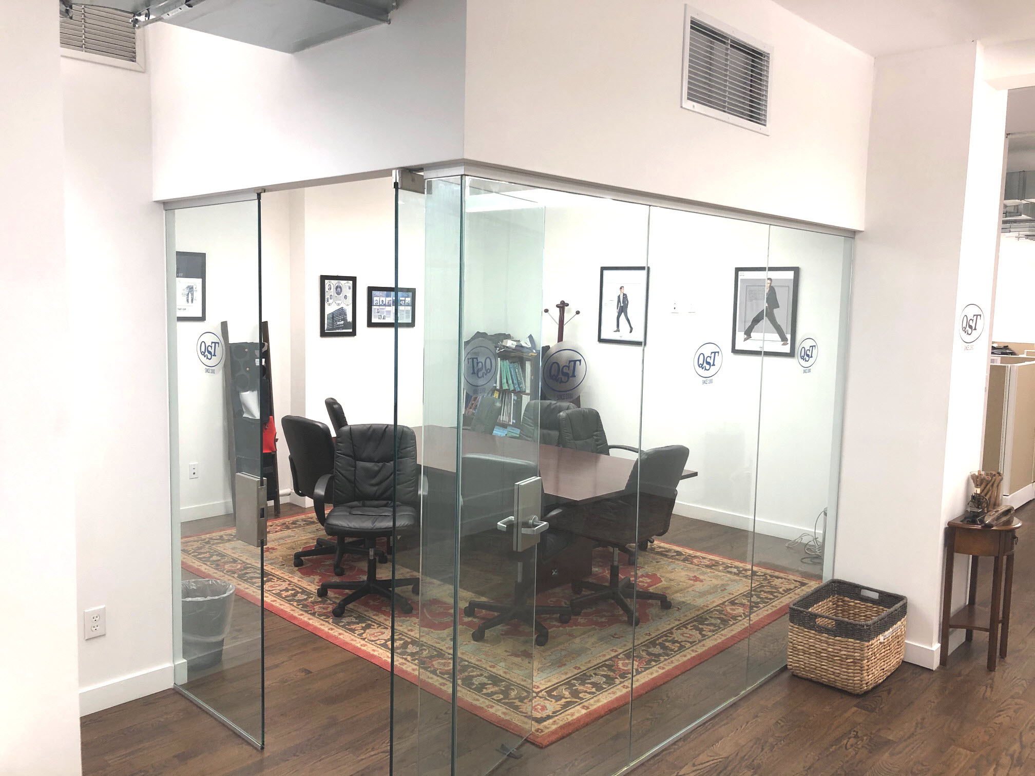 W 36th St, Penn Station, Fully built Office Space For Rent 3,500 SF