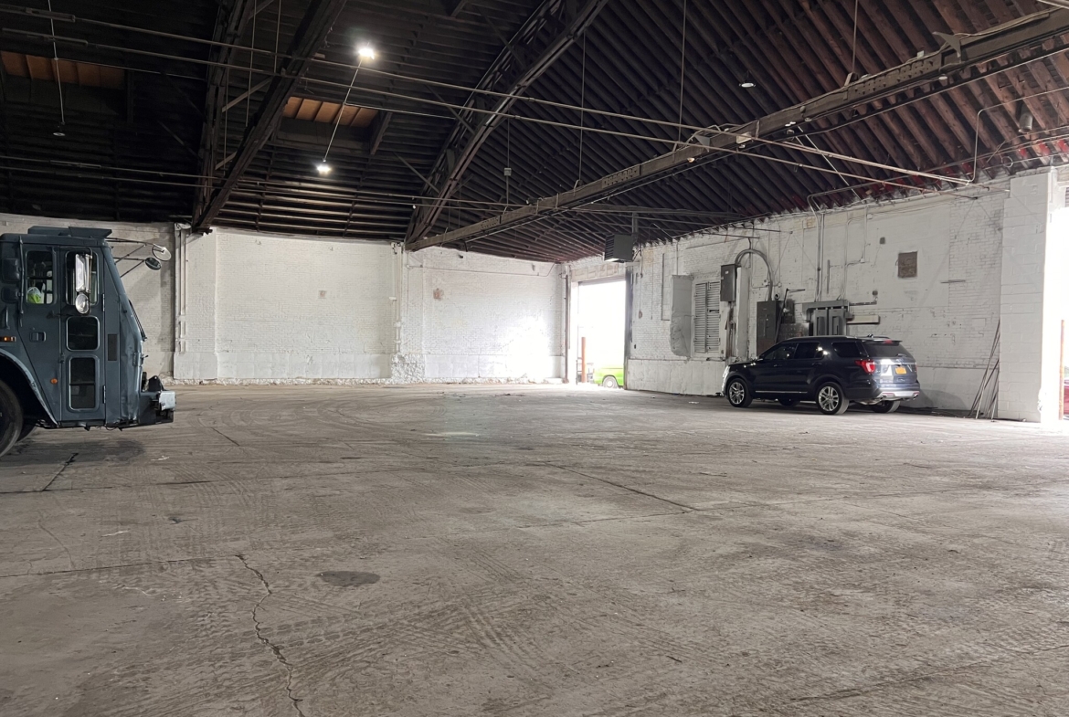 Bronx, Industrial Space For Lease 10,050 SF