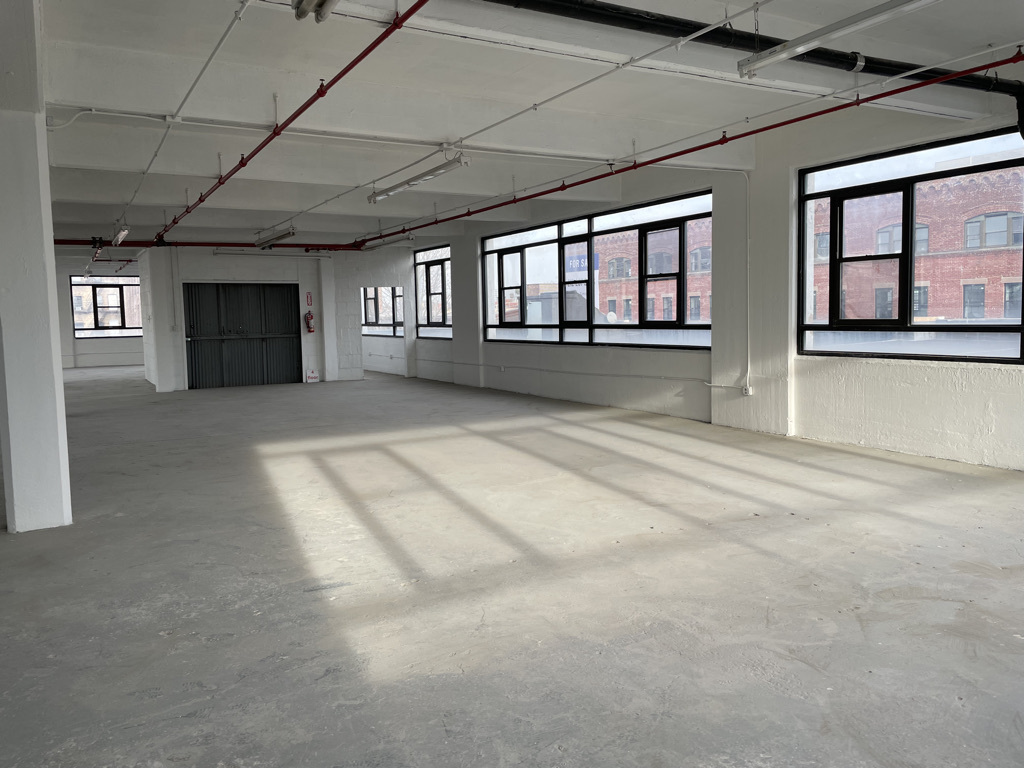 Bronx, Industrial Space For Lease 6,100 - 10,050 SF