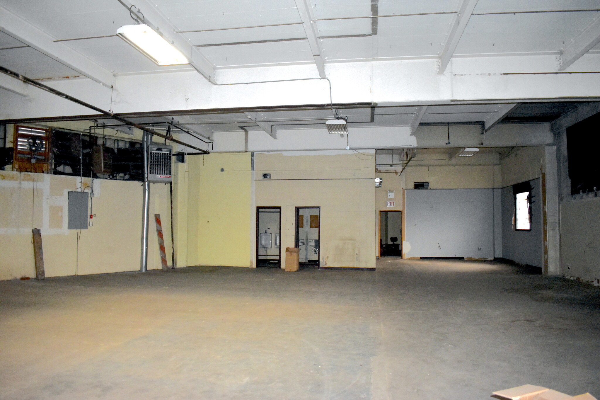 Queens, Industrial Space For Lease 21,400 SF