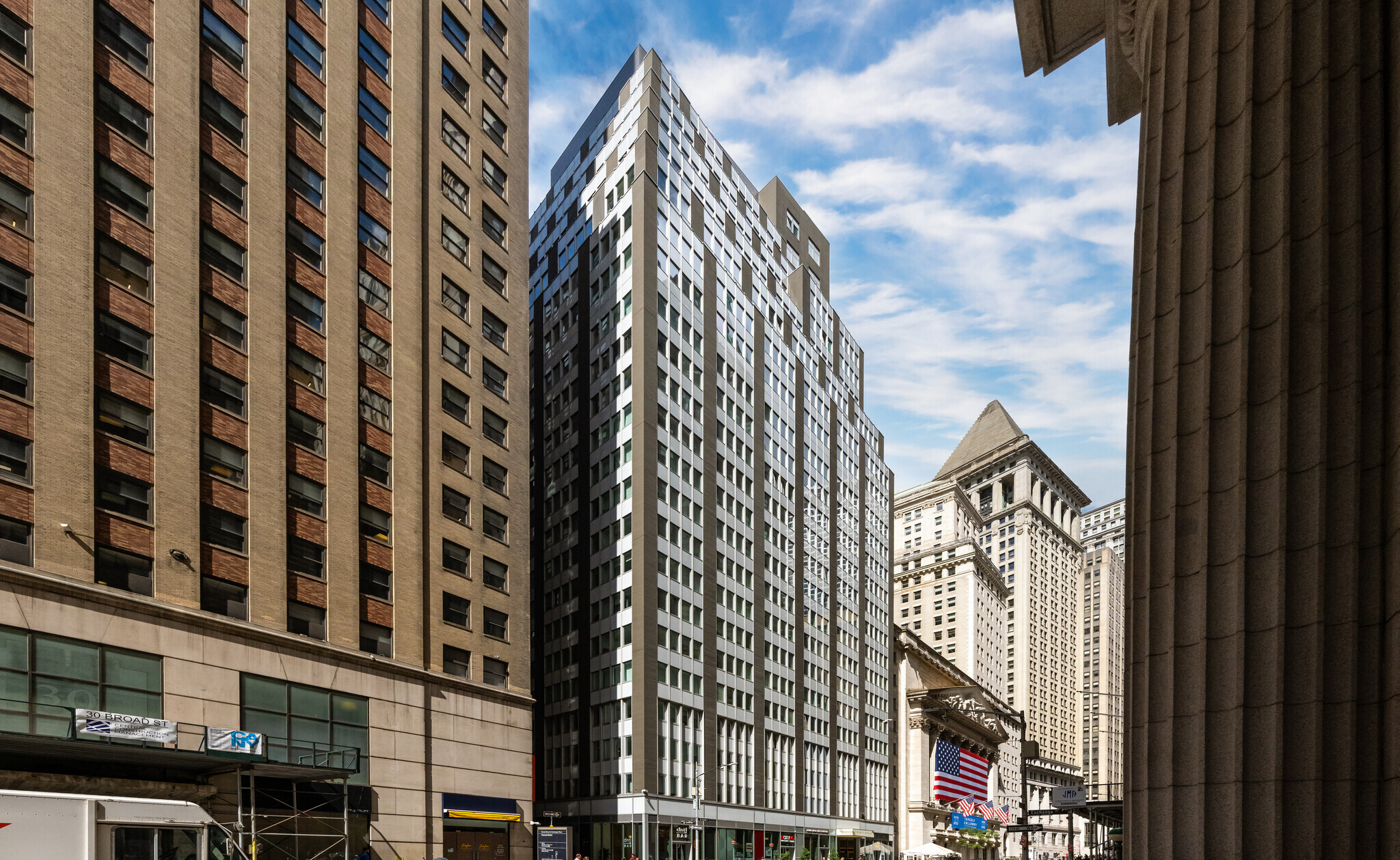 Broad St, Financial District, Ratail Space For Lease 2,500 SF