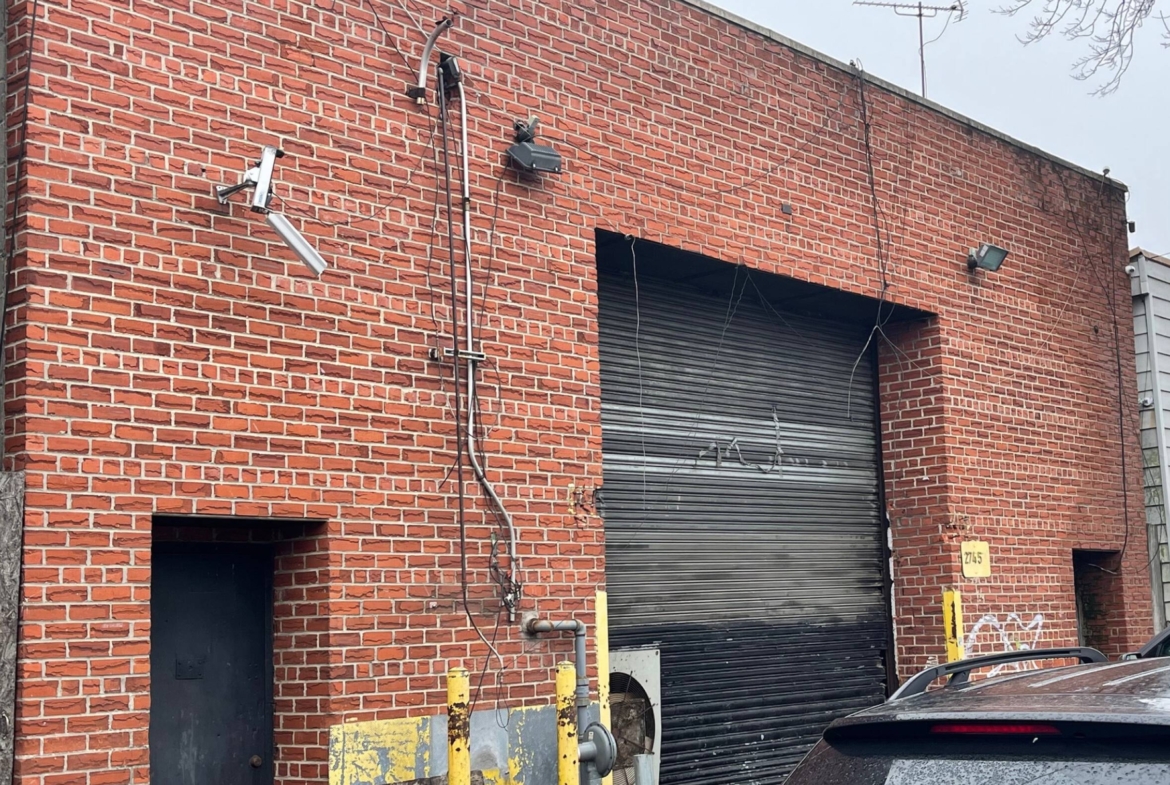 Brooklyn, Industrial Space For Rent 13,050 SF