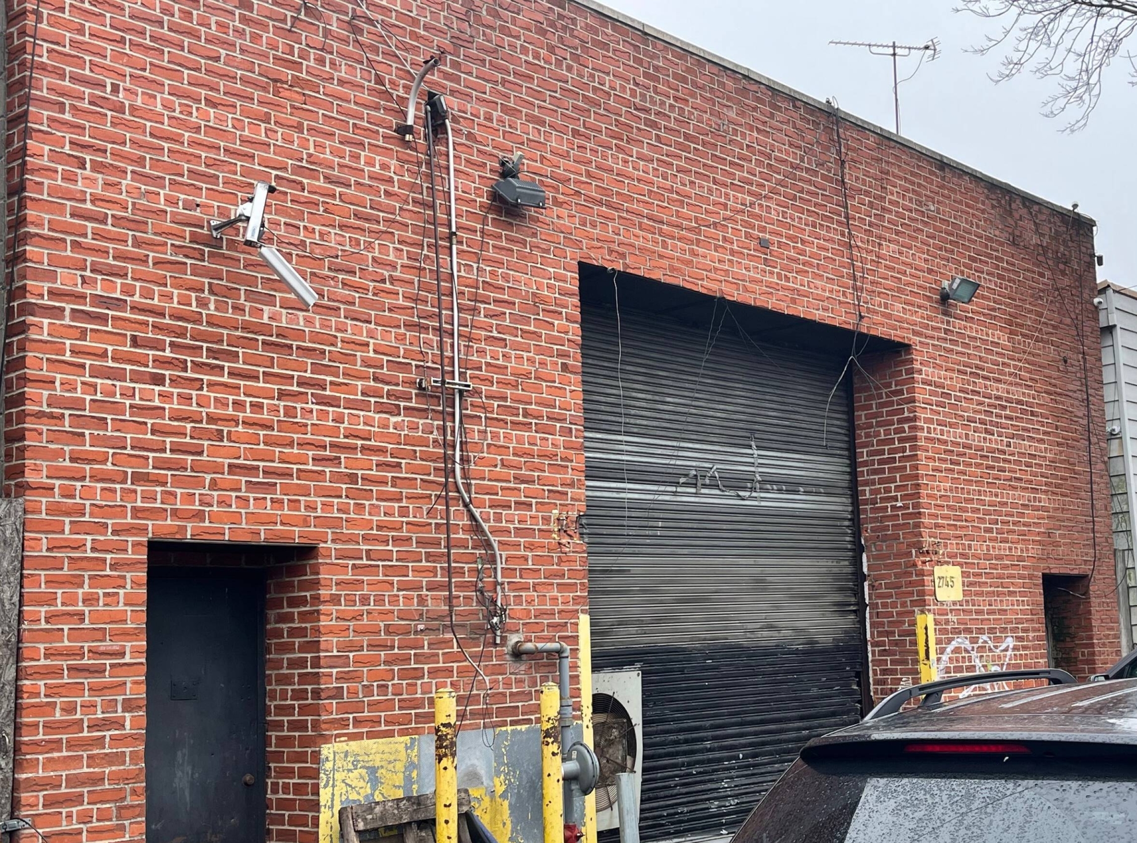 Brooklyn, Industrial Space For Rent 13,050 SF