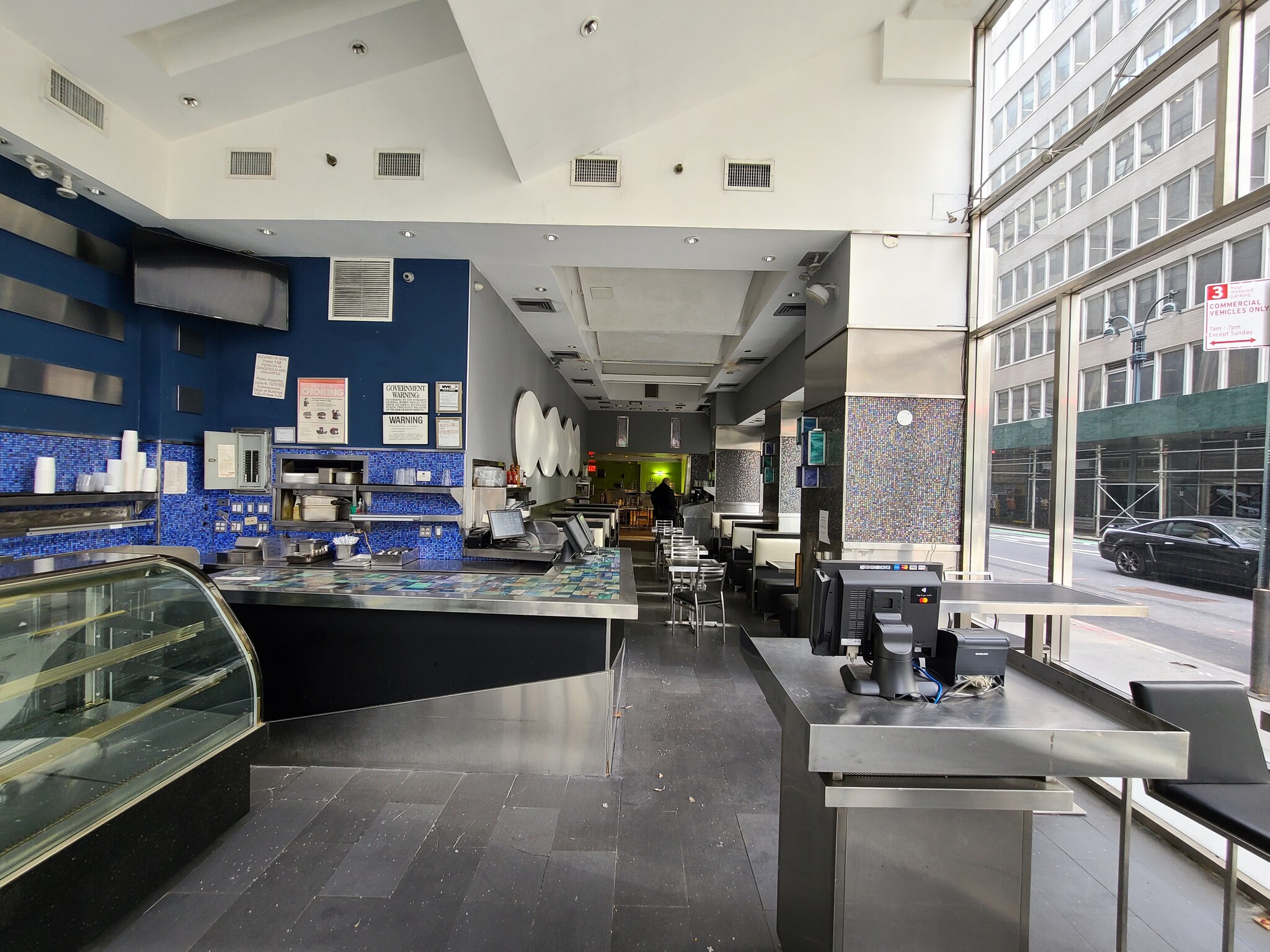 Madison Ave, Bryant Park, Fitness/Restaurant Space For Lease 2,600 - 5,900 SF