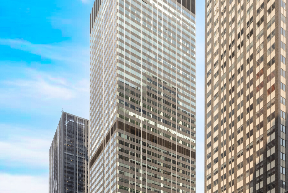 Park Ave, Plaza District, Retail Space For Lease 3,400 SF