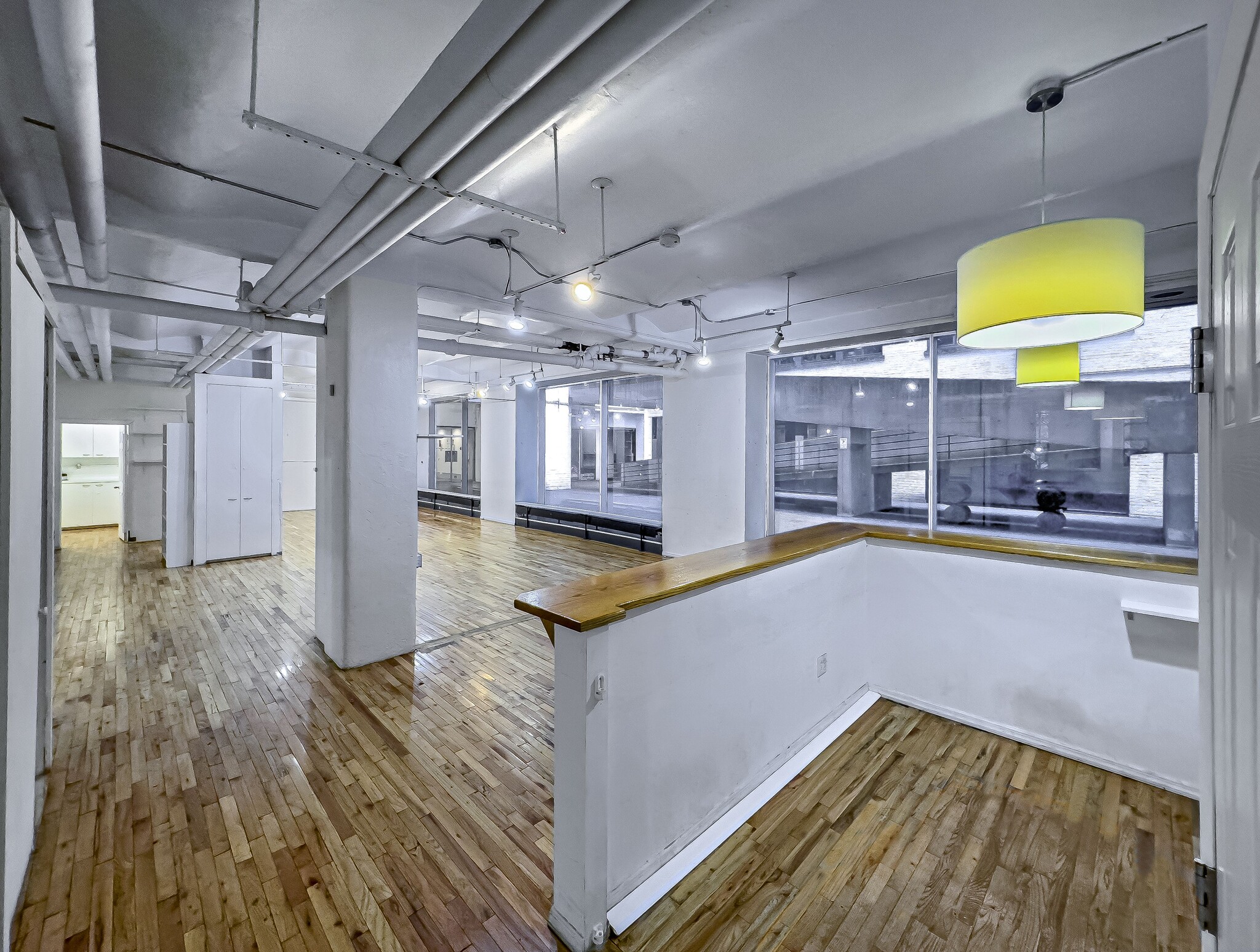 West St, Greenwich Village, Retail/Commercial Space For Lease 3,900 - 5,600 SF