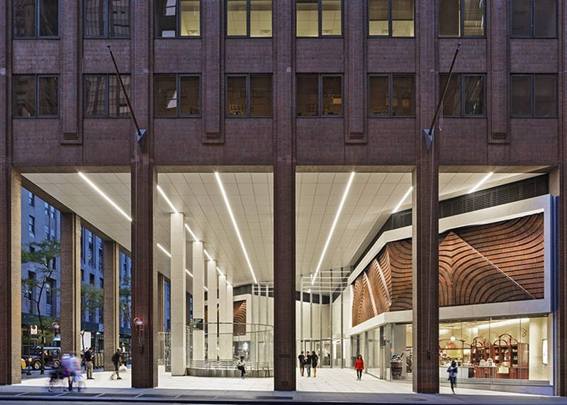 560 Lexington Ave, New York, NY, Class A Office Building
