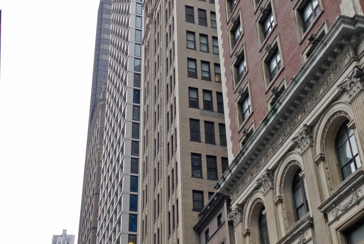 Bryant Park, W 40th St, NYC Retail Space For Rent 2,100 - 3,500 SF