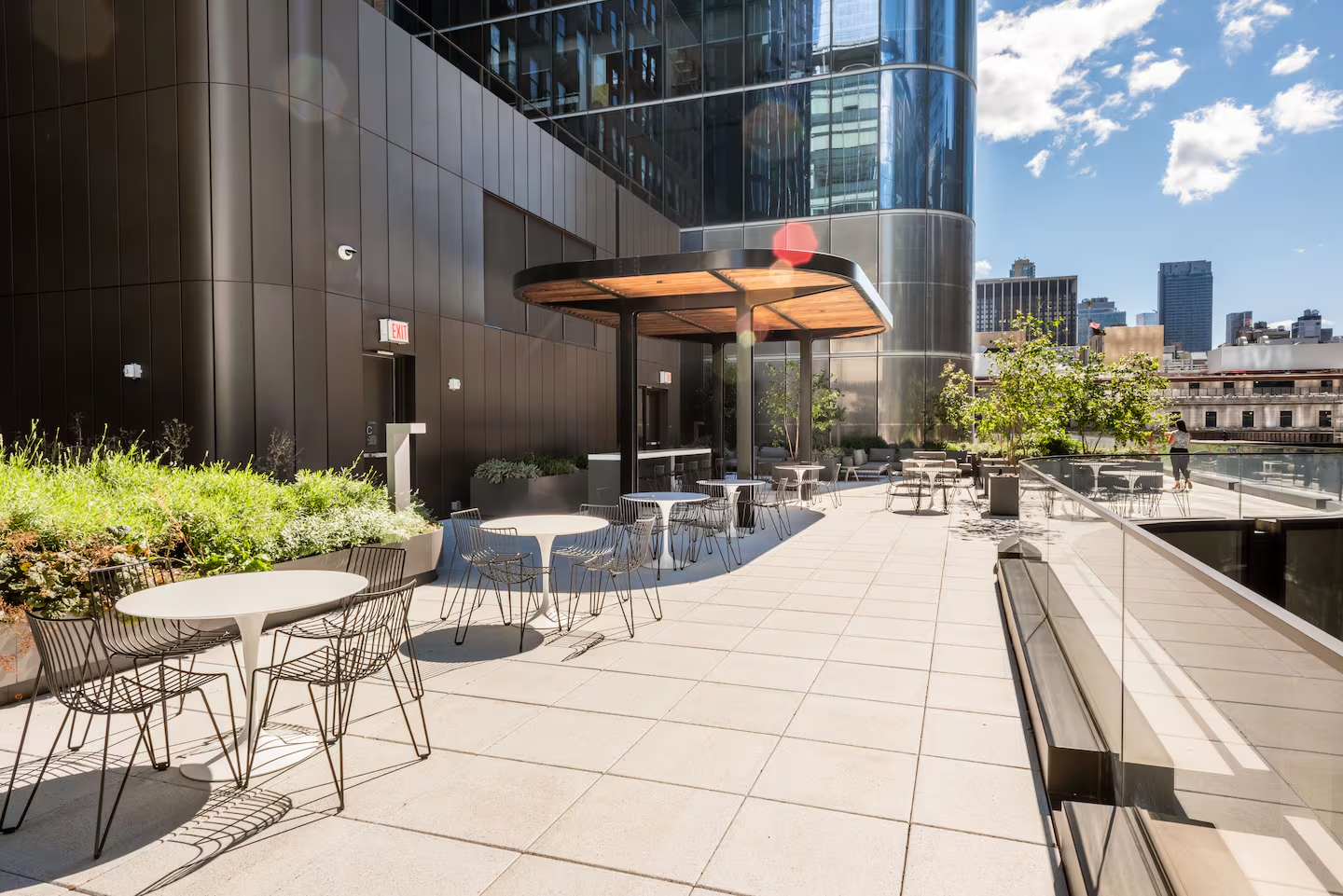 1 Manhattan West.2