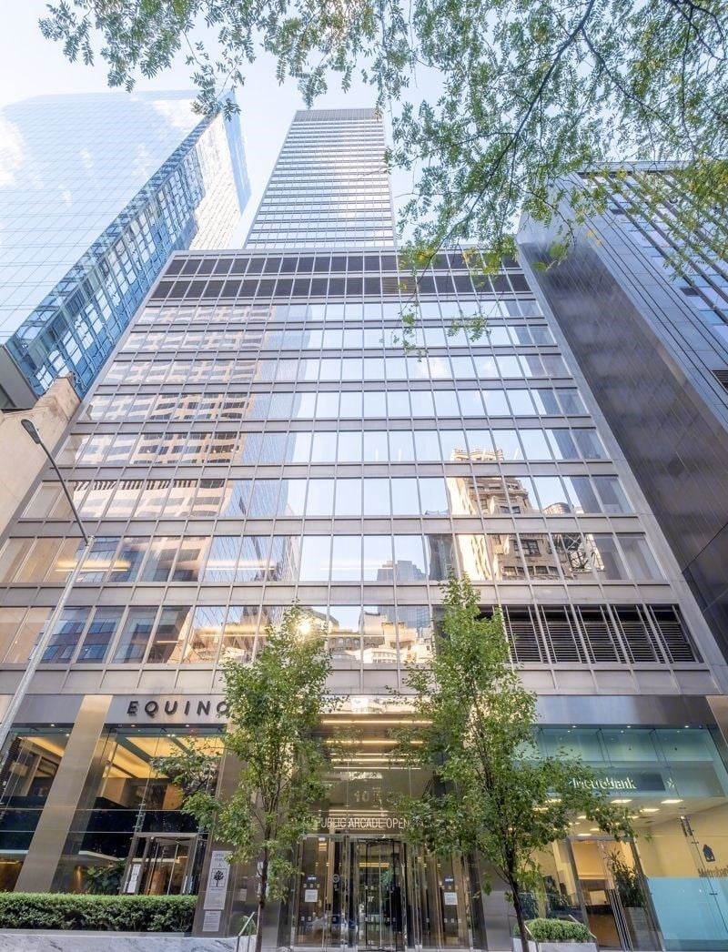 10 E 53rd St, New York, NY, Class A Office Building