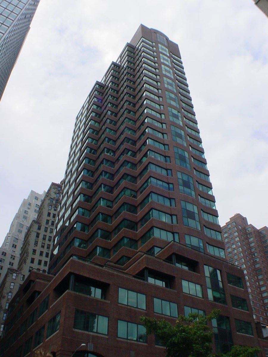 40 Fulton St, New York, NY, Class A Office Building