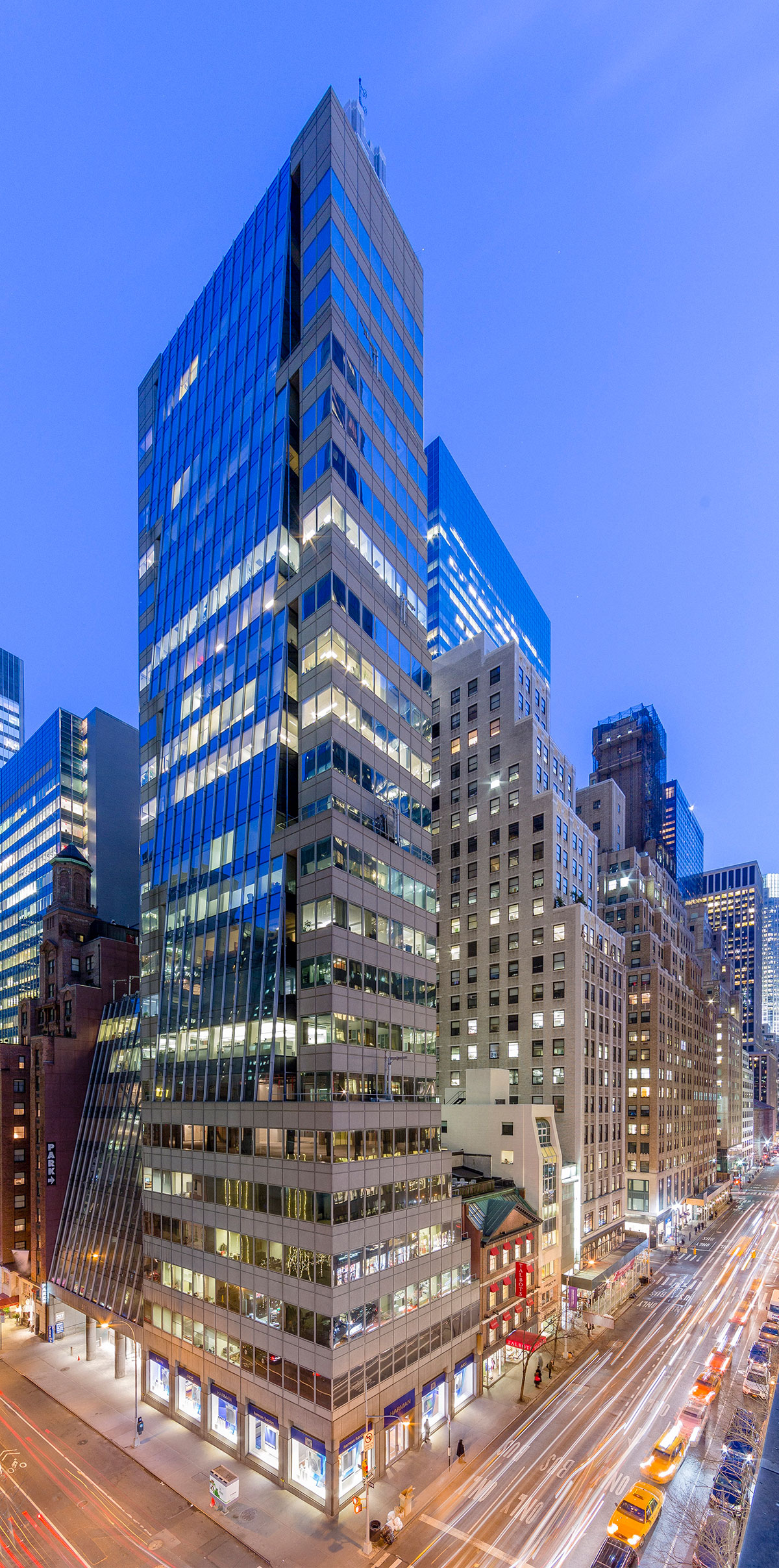 527 Madison Ave, New York, NY, Class A Office Building