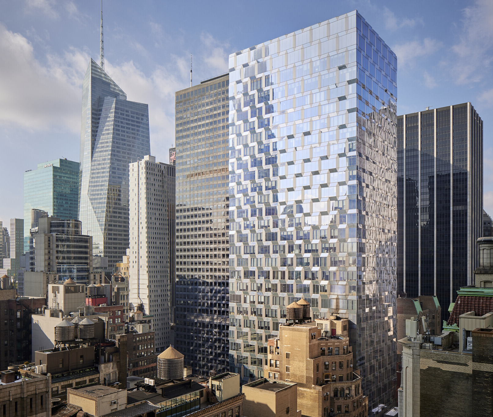 Diamond District Commercial Tenant Office Space for Rent