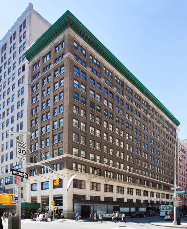 16 Madison Square W, New York, NY, Class B Office Building