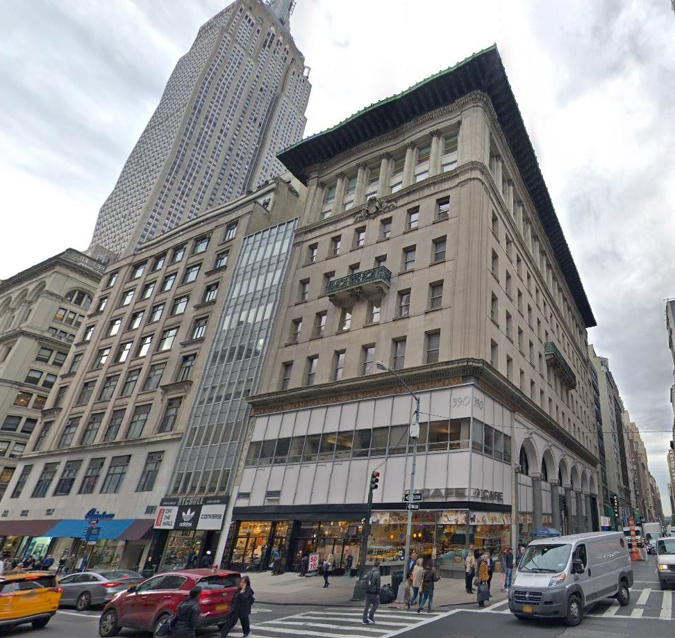 390 5th Ave, New York, NY, Class B Office Building