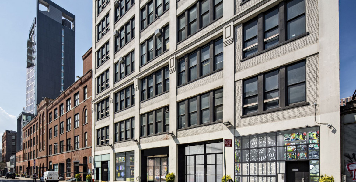 511 W 25th St, New York, NY, Class A Office Building