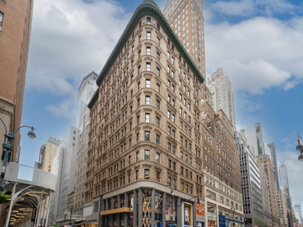 545 Fifth Ave, New York, NY, Class B Office Building
