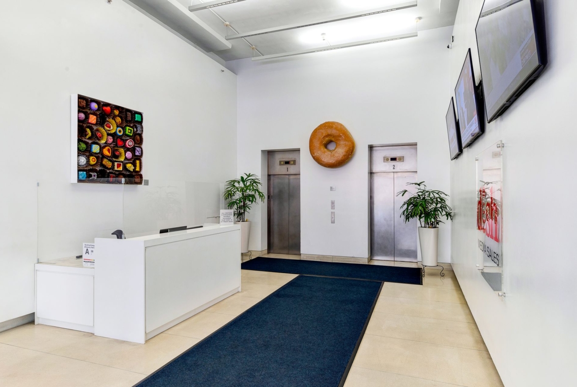 68 78 King St.2
