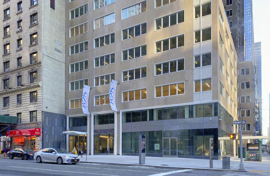 825 7th Ave, New York, NY, Class B Office Building