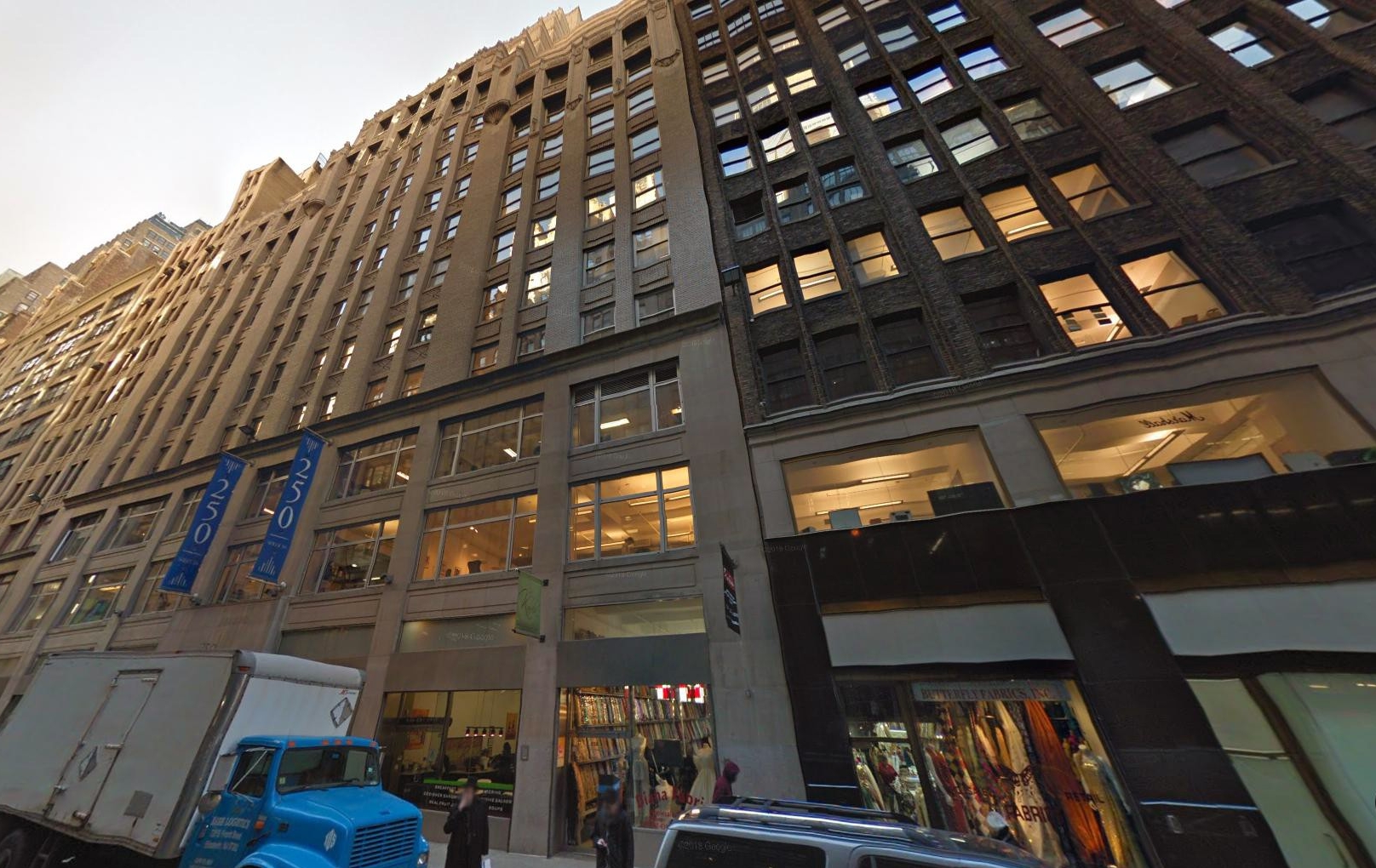 250 W 39th St - 39th Street Fashion Center, New York, NY, Class B Office Building