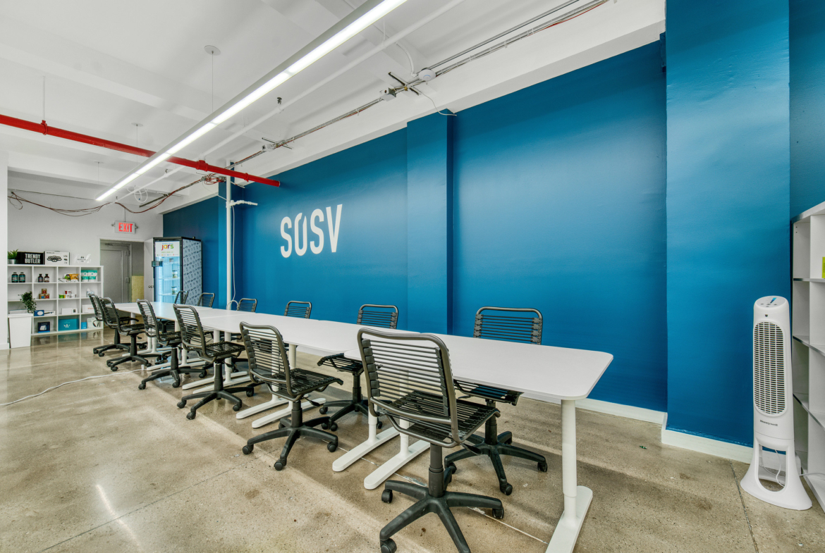 255 W 36th St 3