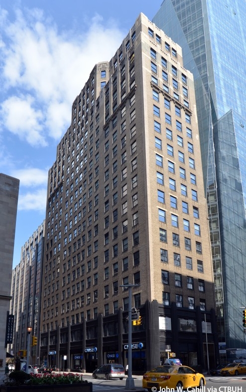 386 Park Ave S, New York, NY, Class B Office Building