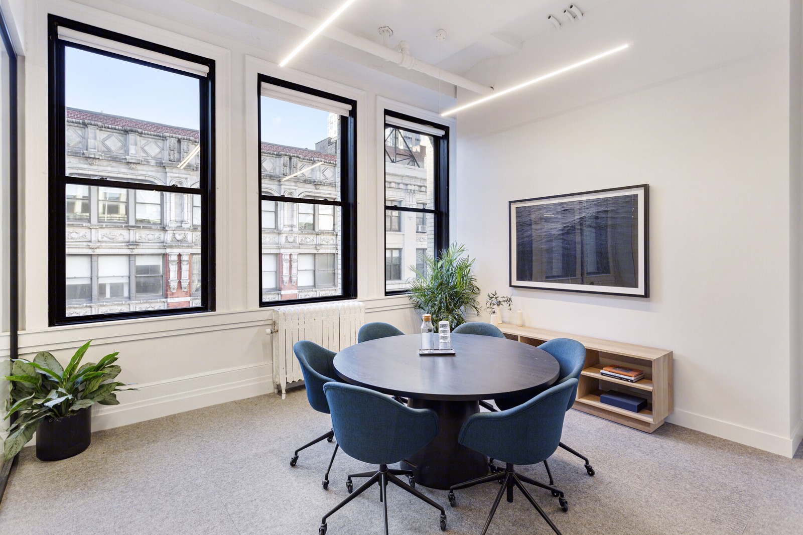 W 27th St, Flatiron District, Built & Furnished Office Space For Rent 6,800 - 11,600 SF