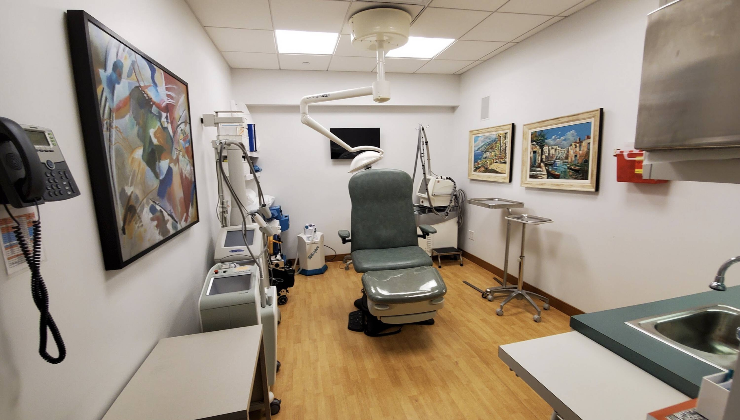 E 55th St, Plaza District, NYC, Built Medical Office Space For Lease 3,600 SF