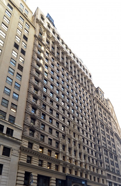 Broadway, Financial District, Partial Built-Out Retail/Restaurant Space For Rent 3,100 SF