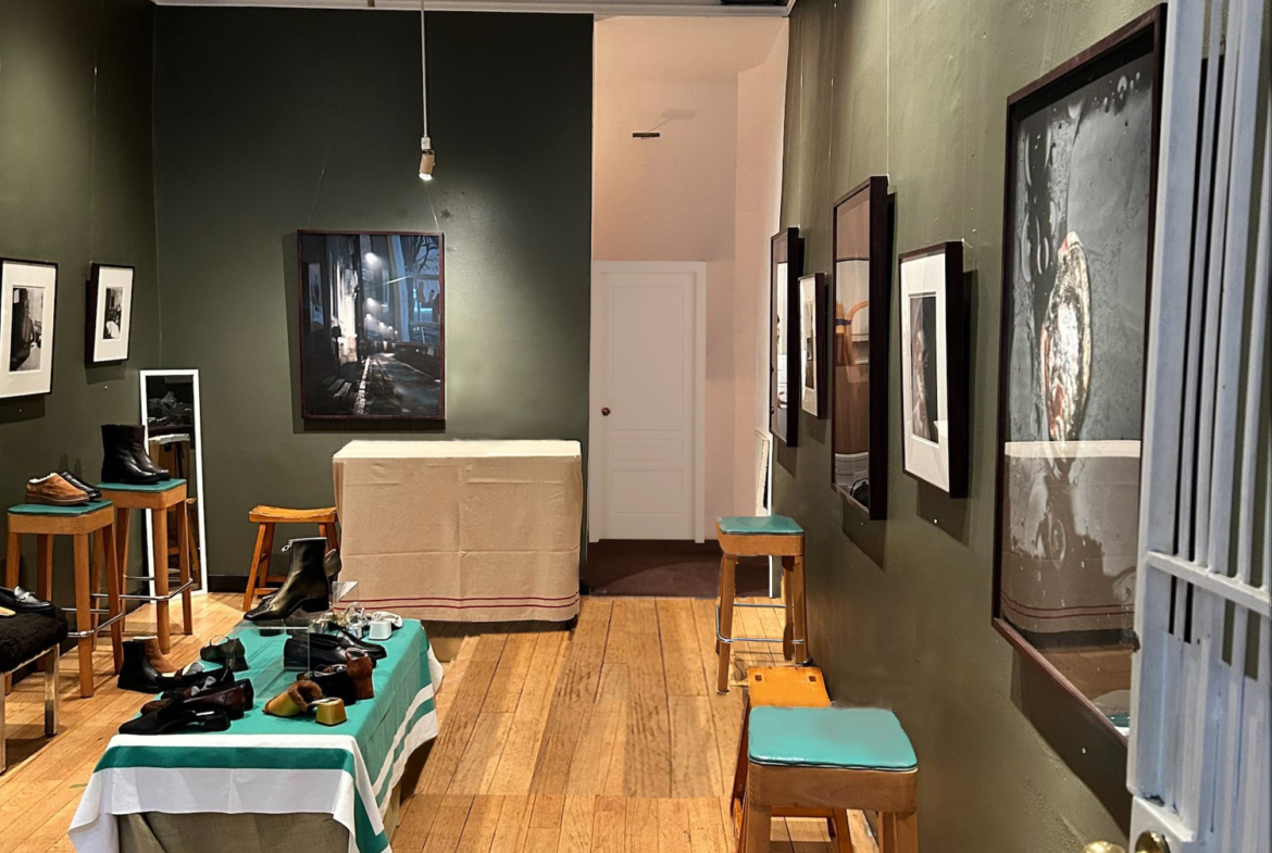 W 11th St, Greenwich Village, Fully Built-Out Retail/Gallery Space For Rent 600 - 690 SF