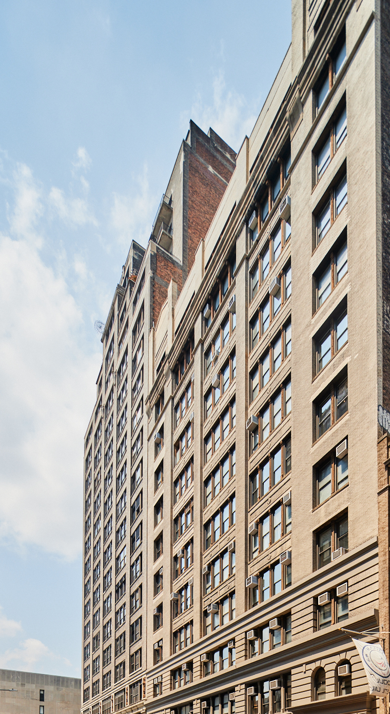 W 27th St, Chelsea, NYC, Retail Space For Rent 2,600 SF