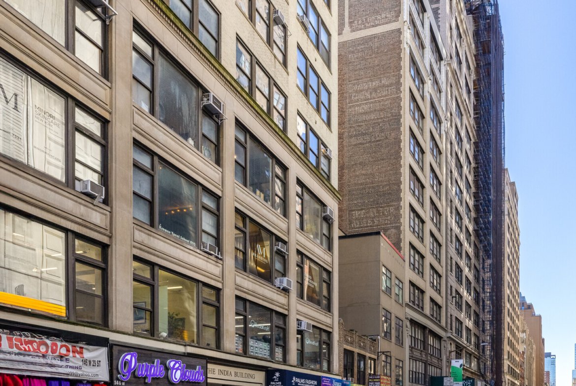 W 29th St, Chelsea, NYC, Retail Space For Lease 2,700 SF