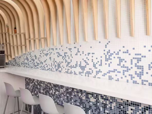 1st Ave, Upper East Side, Fully Built-Out Retail Space For Lease 450 - 850 SF