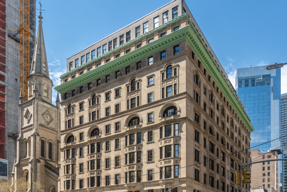 Fifth Ave, Chelsea, Fully Built-Out Retail Space For Rent 9,100 SF