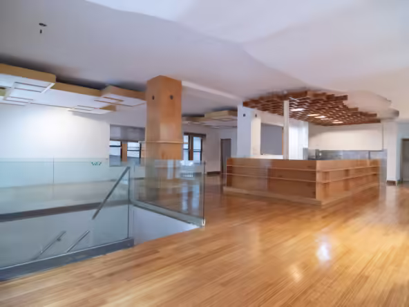 Seventh Ave, Columbus Circle, Retail Space For Lease 800 - 2,550 SF