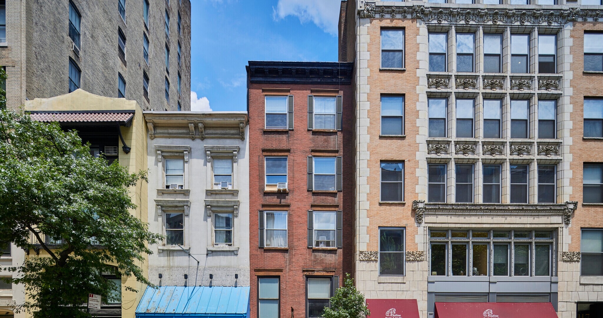 E 29th St, Murray Hill, Fully Built-Out Retail/Restaurant Space For Lease 1,100 - 1,800 SF