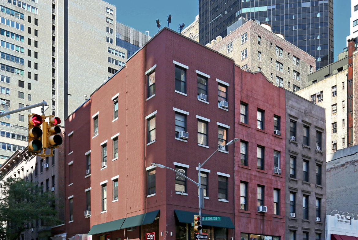 Lexington Ave, Murray Hill, Partial Built-Out Retail/Restaurant Space For Lease 780 SF