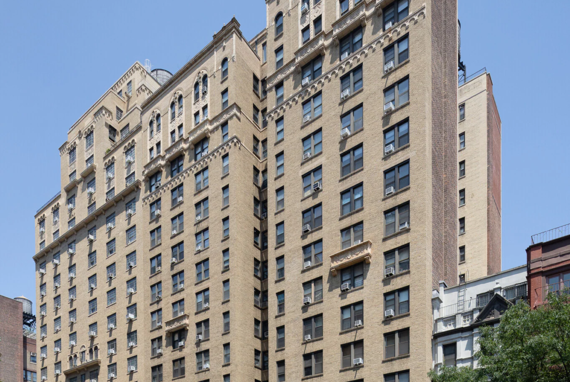 W 86th St, Upper West Side, Fully Built-Out Retail/Cafe Space For Rent 500 - 950 SF