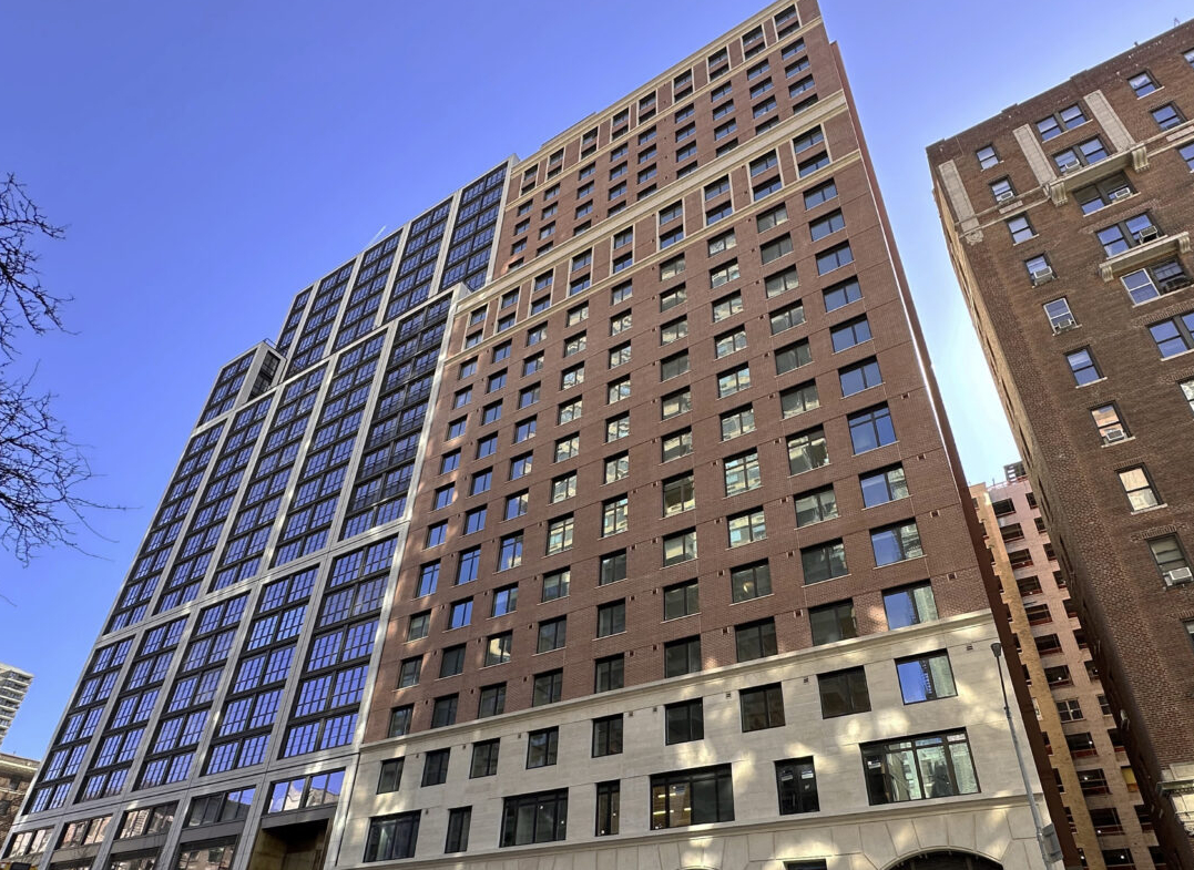 W 96th St, Upper West Side, Retail Space For Rent 9,900 SF